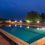 Villa Dazzle By Stayvista - Unwind In A Mountain-City View Villa With A Terrace Pool