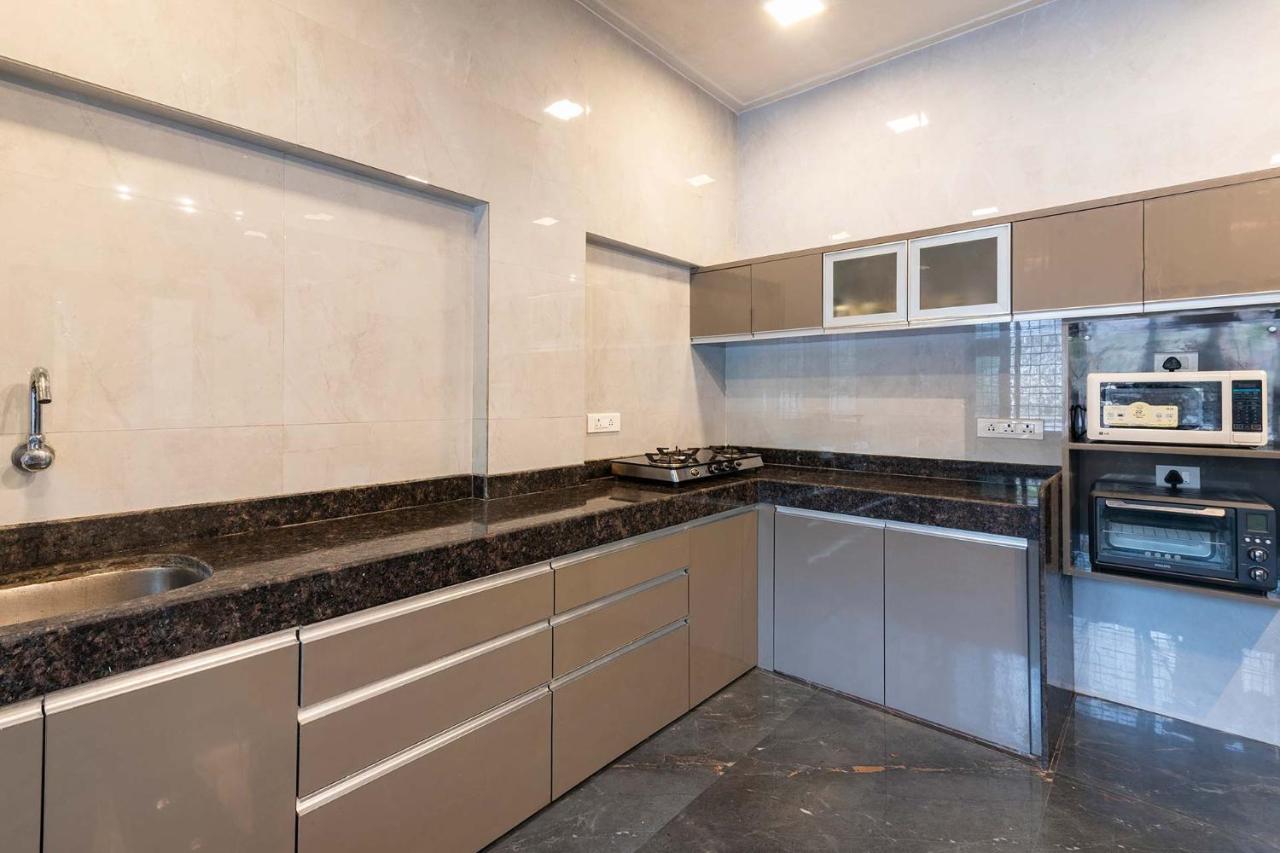 Dazzle By Stayvista - Unwind In A Mountain-city View With A Terrace Pool Villa