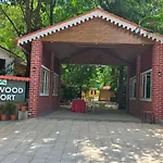 Pinewood Resort