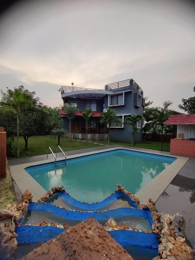 Villa - 3 Bhk Private With Private Pool & Garden *