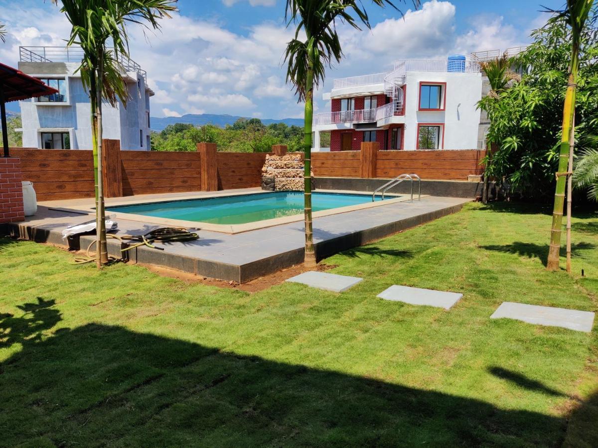 - 3 Bhk Private With Private Pool & Garden Villa *