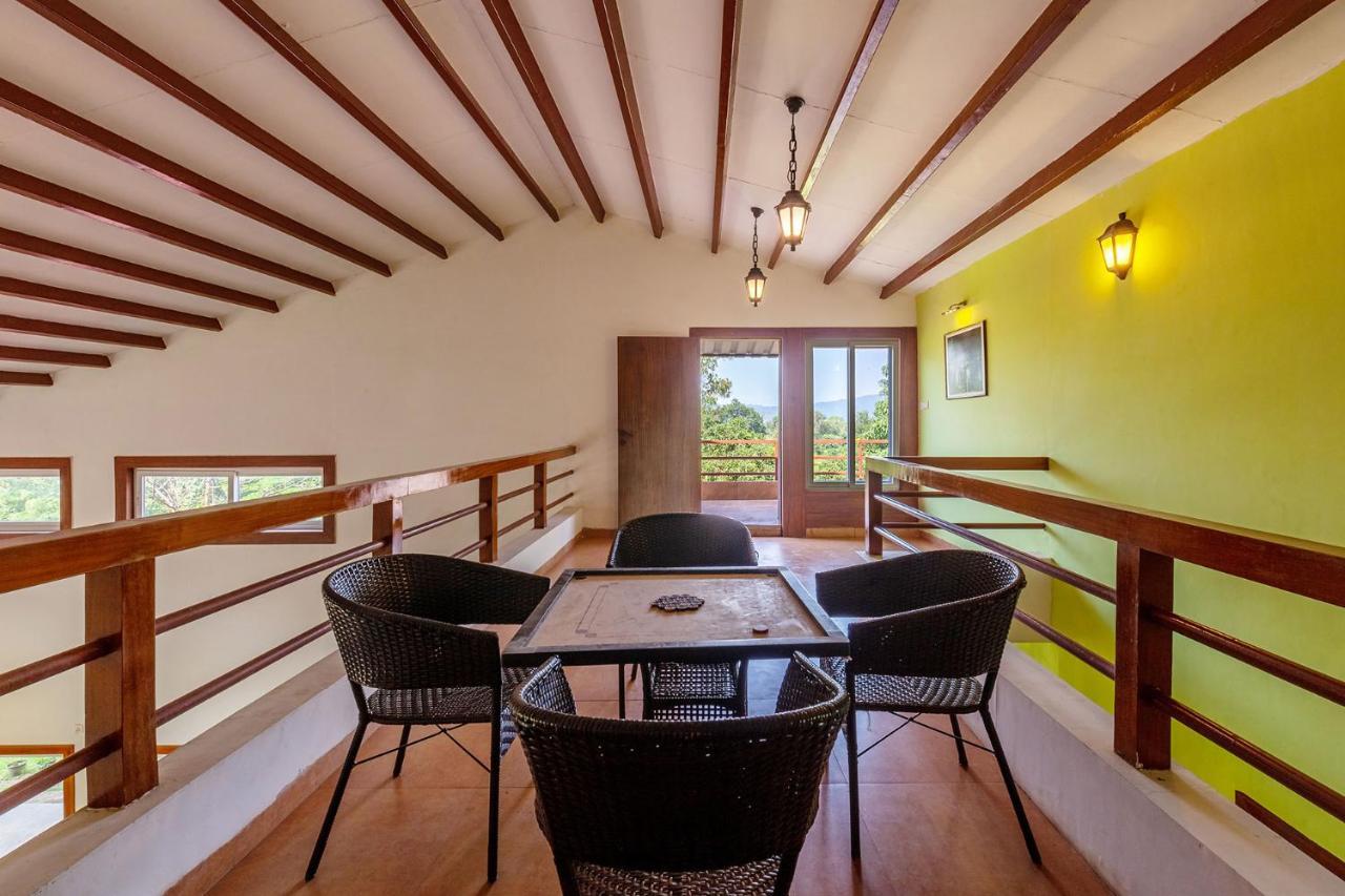 Villa Corfu & Crete By Stayvista - Mountain-view With Pool And Activities