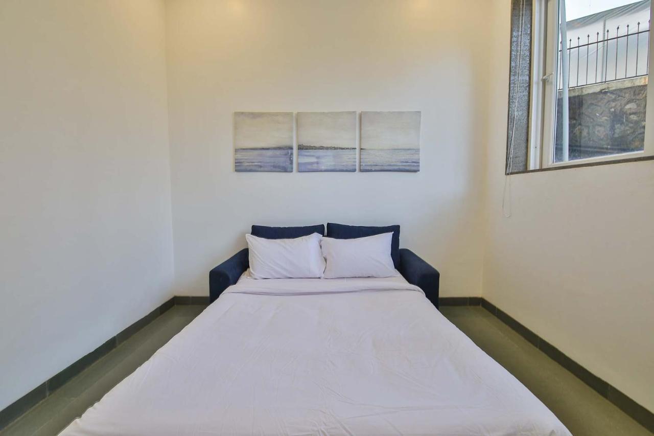 Twilight Grove: Stayvista With Pool And Theatre * Karjat