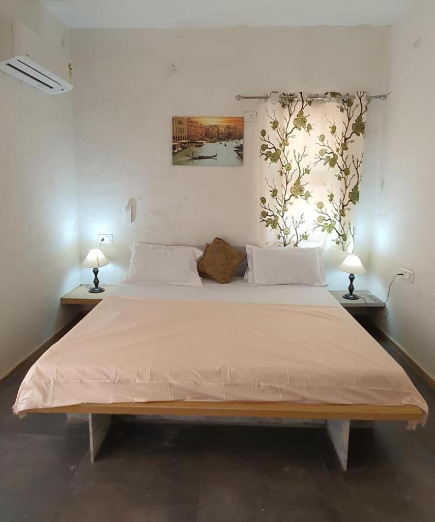 Melt Villa-karjat Villa *