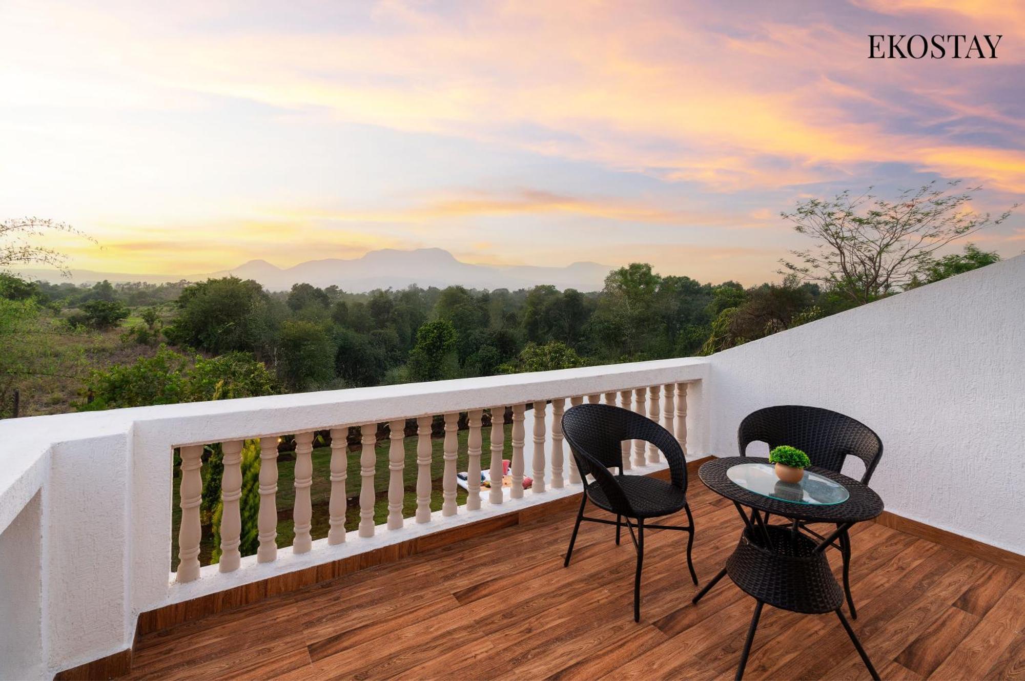 Ekostay - White Lotus Villa Karjat
