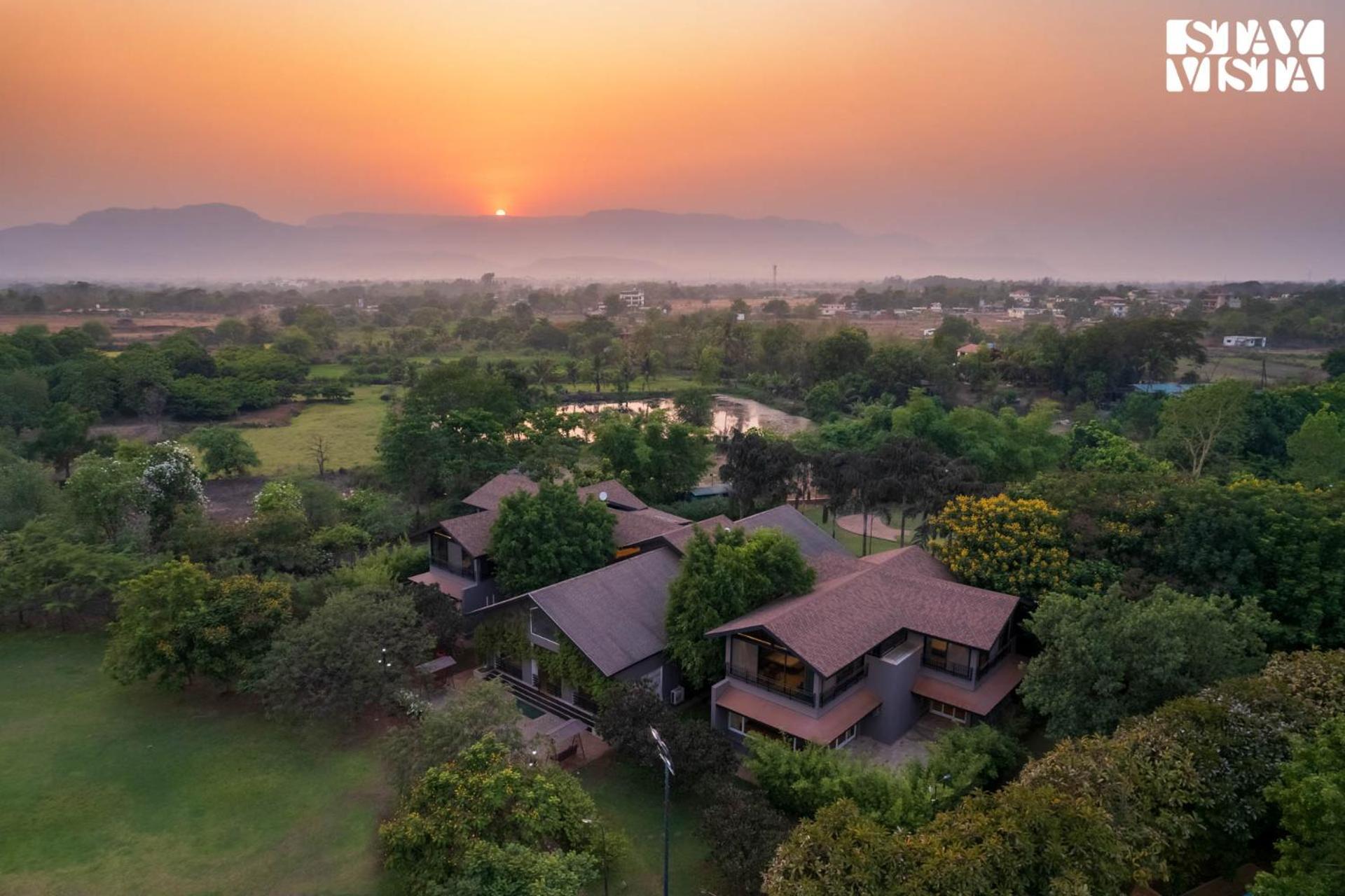 Nivaant Farms By Stayvista - Retreat With Pool, Orchard, Jacuzzi & Gazebo * Karjat