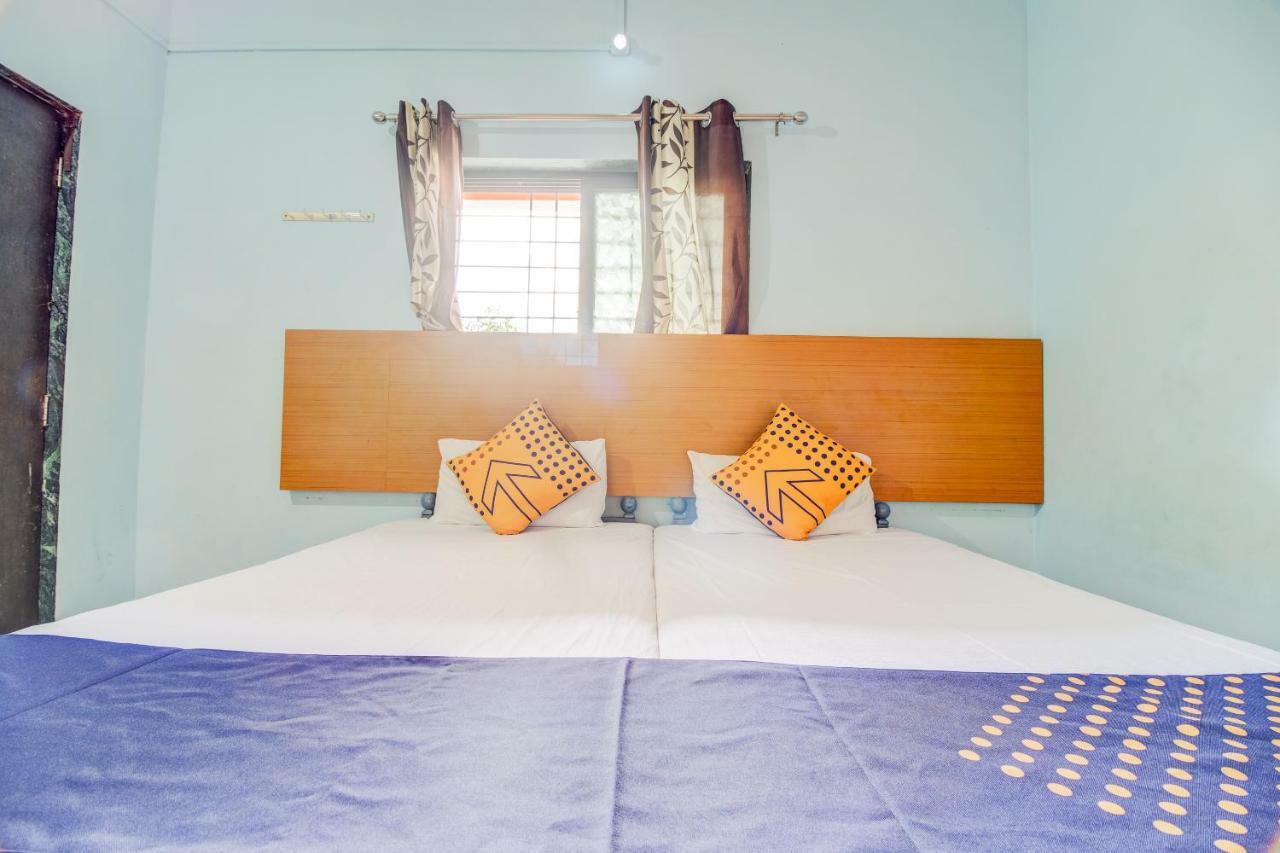 Spot On 60884 Shri Krupa Spot Hotel Karjat