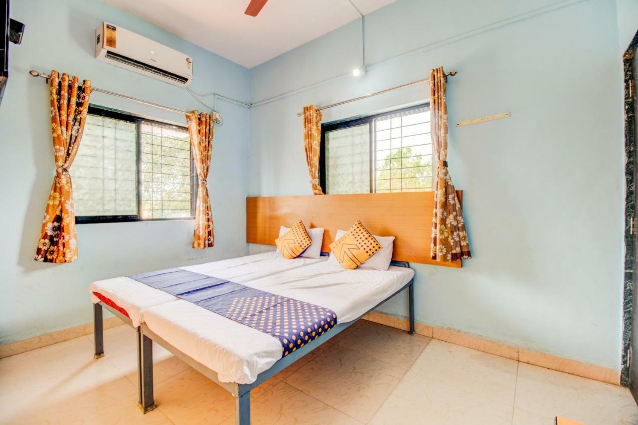 Hotel Spot On 60884 Shri Krupa Spot